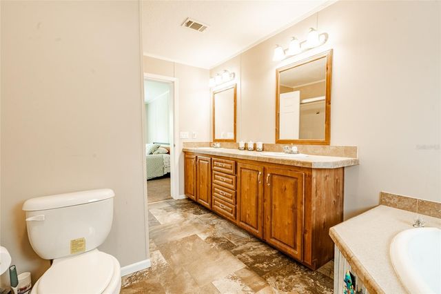 14002 BAY LAKE ROAD, Groveland, FL 34736