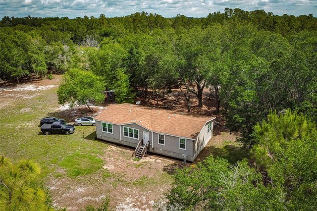 14002 BAY LAKE ROAD, Groveland, FL 34736