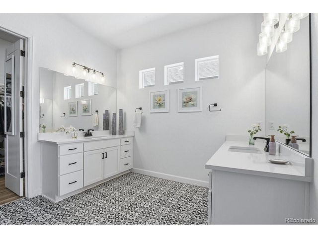 9006 Chalk Creek Pl, Littleton, CO 80125