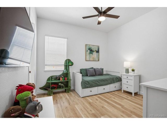 9006 Chalk Creek Pl, Littleton, CO 80125