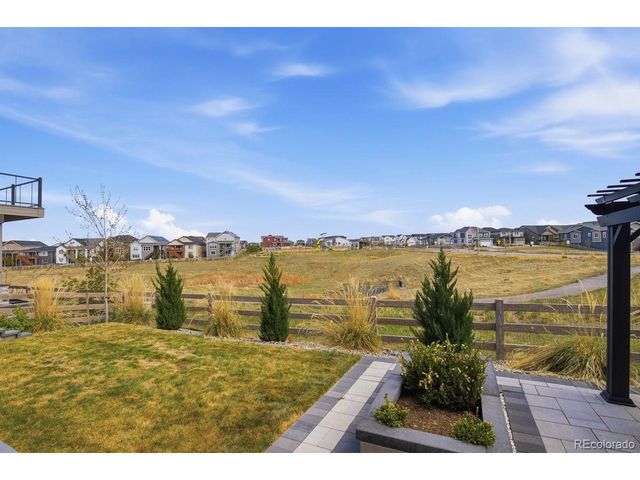 9006 Chalk Creek Pl, Littleton, CO 80125