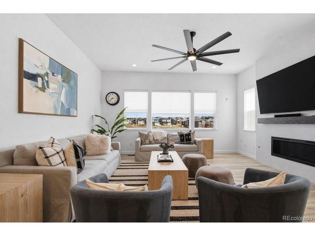 9006 Chalk Creek Pl, Littleton, CO 80125