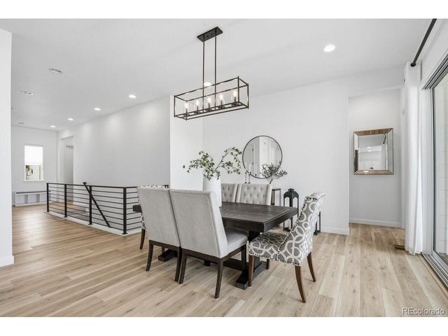 9006 Chalk Creek Pl, Littleton, CO 80125