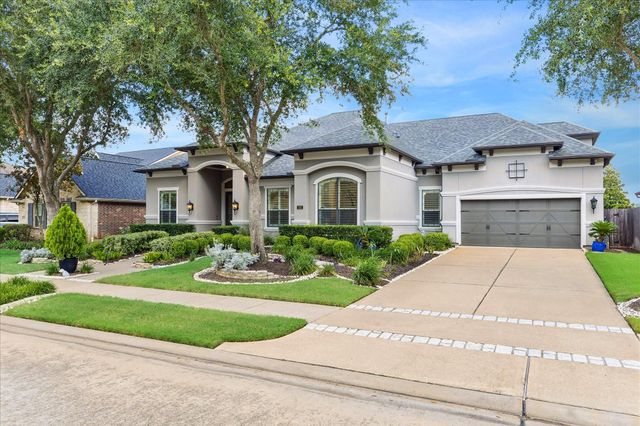 502 Olmstead Park Drive, Sugar Land, TX 77479