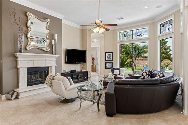 502 Olmstead Park Drive, Sugar Land, TX 77479