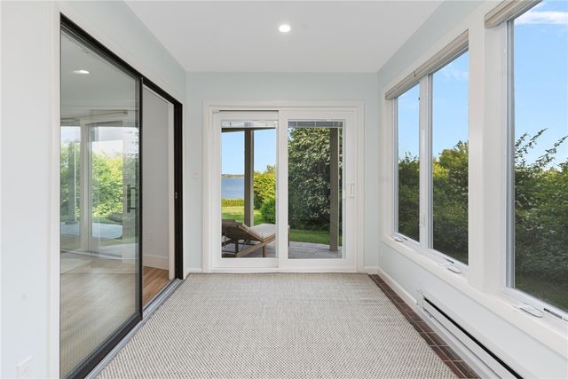 117 Indian Avenue, Portsmouth, RI 02871