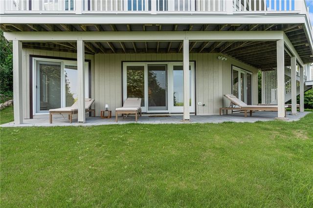 117 Indian Avenue, Portsmouth, RI 02871