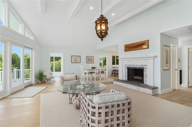 117 Indian Avenue, Portsmouth, RI 02871