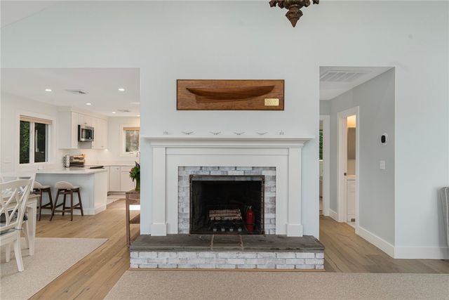 117 Indian Avenue, Portsmouth, RI 02871