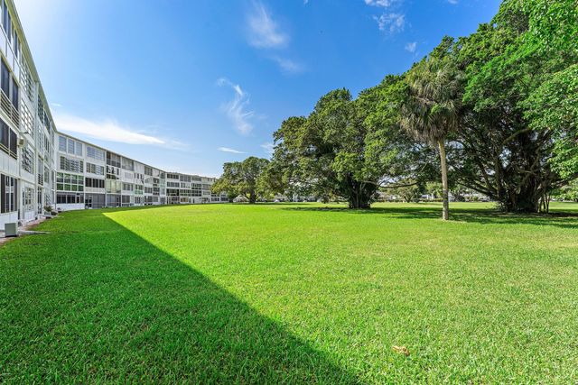 1015 Berkshire A, Deerfield Beach, FL 33442