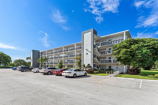 1015 Berkshire A, Deerfield Beach, FL 33442