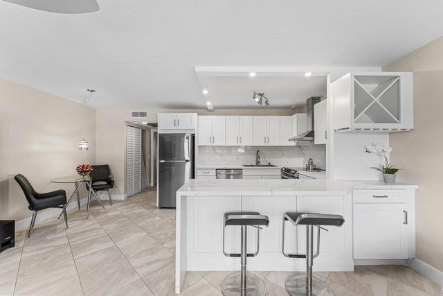 1015 Berkshire A, Deerfield Beach, FL 33442