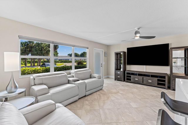 1015 Berkshire A, Deerfield Beach, FL 33442