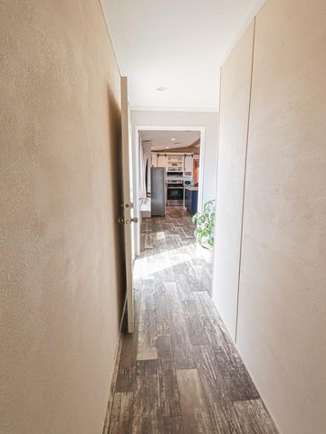 2661 Lampasas Dr, Midland, TX 79705