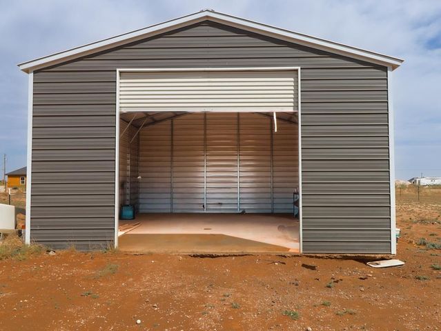 2661 Lampasas Dr, Midland, TX 79705