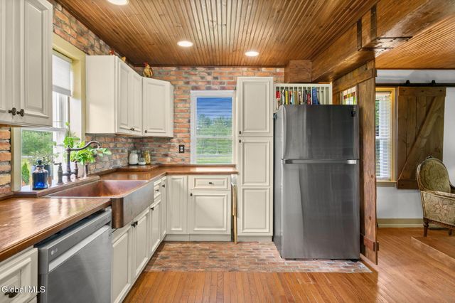 1161 County Route 408, Westerlo, NY 12193