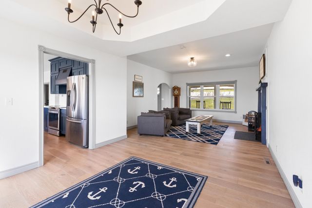 237 Peach Tree Drive, Cape Fair, MO 65624