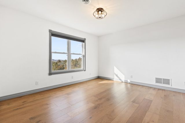 237 Peach Tree Drive, Cape Fair, MO 65624