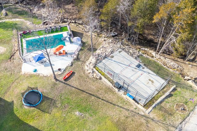 237 Peach Tree Drive, Cape Fair, MO 65624