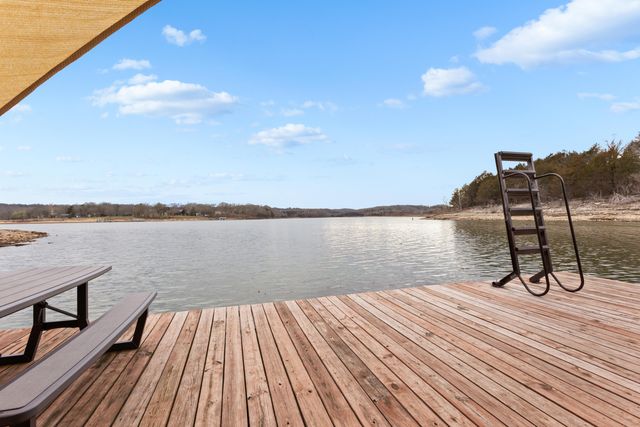 237 Peach Tree Drive, Cape Fair, MO 65624