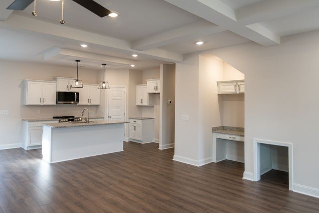 1585 Hidden Creek Trail, Clarksville, TN 37043