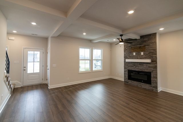 1585 Hidden Creek Trail, Clarksville, TN 37043