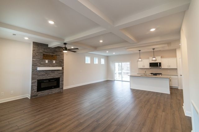 1585 Hidden Creek Trail, Clarksville, TN 37043