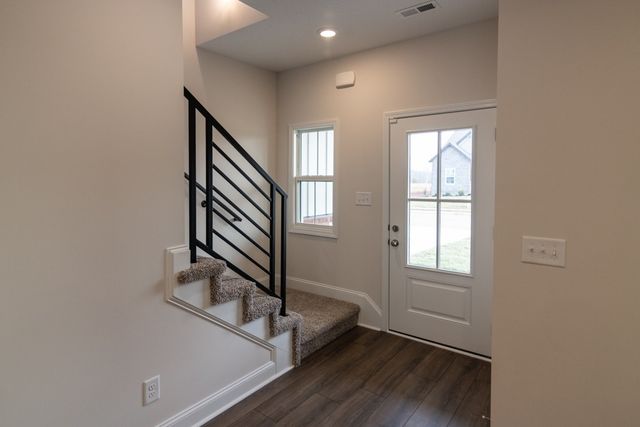 1585 Hidden Creek Trail, Clarksville, TN 37043