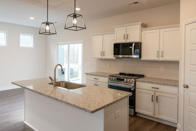 1585 Hidden Creek Trail, Clarksville, TN 37043