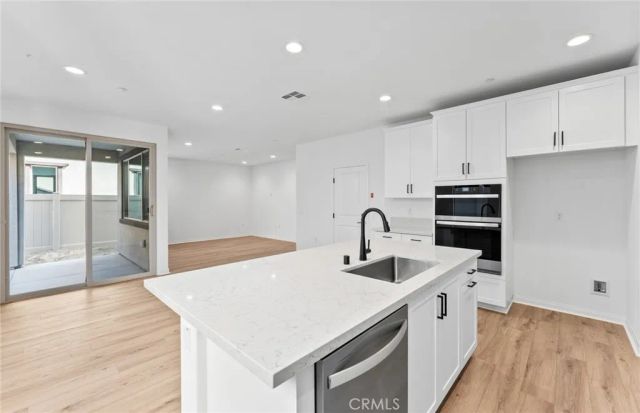 4246 East Flutter Privado, Ontario, CA 91761