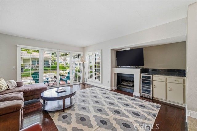 870 Deep Creek, Costa Mesa, CA 92626