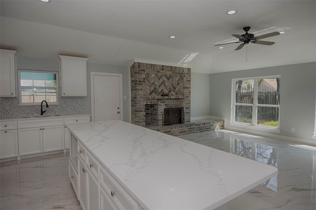 13235 Rampchester Lane, Houston, TX 77015