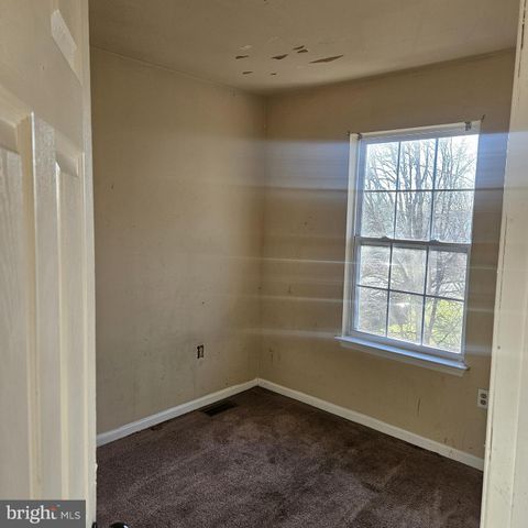 213 BELLWETHER CT, Newark, DE 19702