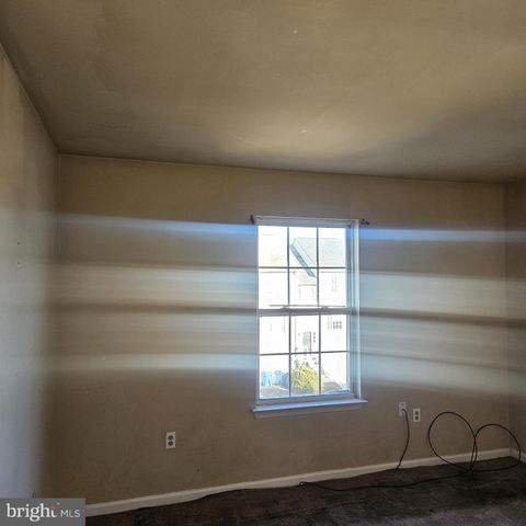 213 BELLWETHER CT, Newark, DE 19702