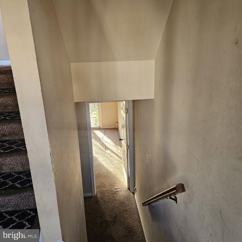 213 BELLWETHER CT, Newark, DE 19702