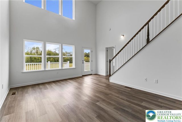 111 Timber Trail 53, Palmer Twp, PA 18045