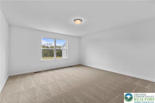 111 Timber Trail 53, Palmer Twp, PA 18045