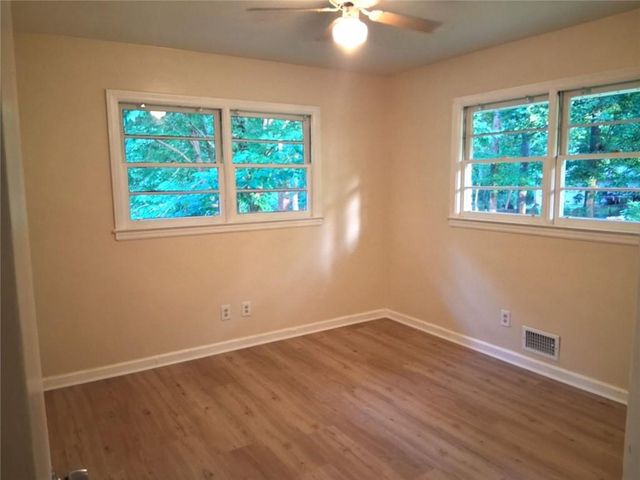 1915 Wee Kirk Road SE, Atlanta, GA 30316