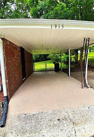 1915 Wee Kirk Road SE, Atlanta, GA 30316