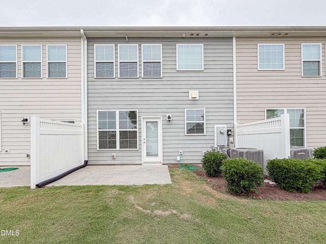 1105 Little Gem Lane, Apex, NC 27523