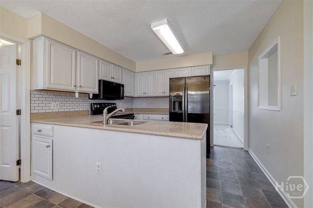 149 Village Lake Drive, Pooler, GA 31322