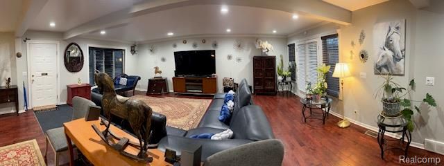 89 Muir Road, Grosse Pointe, MI 48236