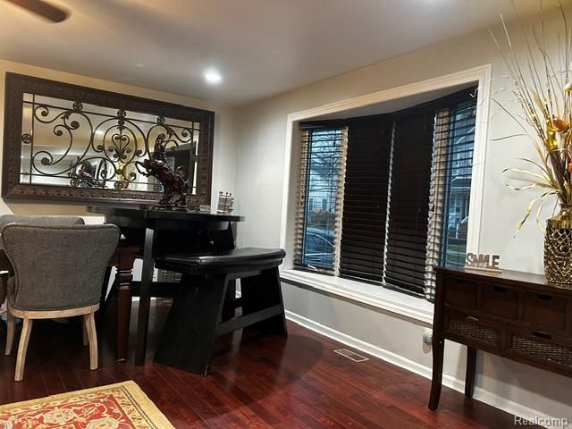 89 Muir Road, Grosse Pointe, MI 48236