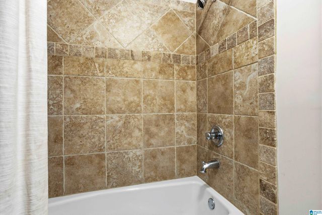 132 LAKELAND RIDGE, Chelsea, AL 35043