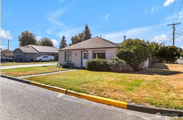 624 9th Avenue SW, Puyallup, WA 98371