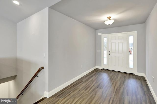 020 ROLLING MEADOW ROAD, Lebanon, PA 17046
