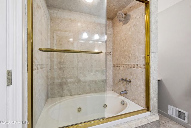 420 Wells Avenue, Oakhurst, NJ 07755