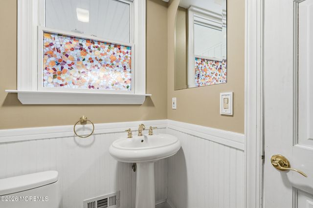 420 Wells Avenue, Oakhurst, NJ 07755