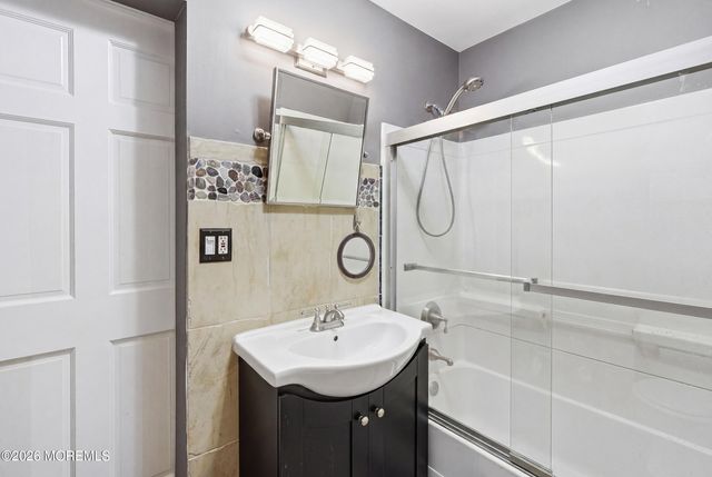420 Wells Avenue, Oakhurst, NJ 07755