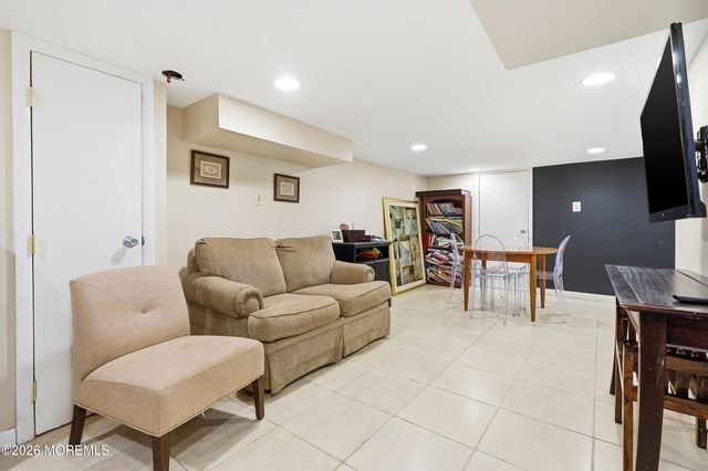 420 Wells Avenue, Oakhurst, NJ 07755